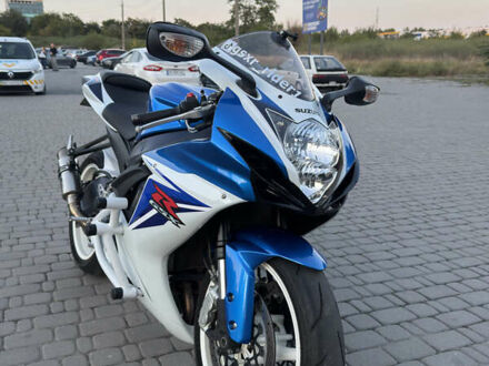 Синій Сузукі GSX-R 600, об'ємом двигуна 0.6 л та пробігом 23 тис. км за 10000 $, фото 1 на Automoto.ua