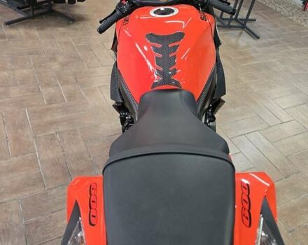 Оранжевый Сузуки GSX-R 600, объемом двигателя 0.6 л и пробегом 16 тыс. км за 14000 $, фото 2 на Automoto.ua