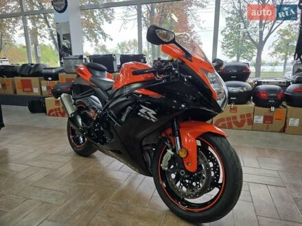 Оранжевый Сузуки GSX-R 600, объемом двигателя 0.6 л и пробегом 16 тыс. км за 14000 $, фото 1 на Automoto.ua