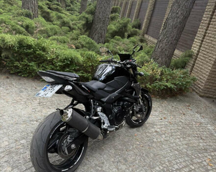Черный Сузуки GSX-R 750, объемом двигателя 0.75 л и пробегом 28 тыс. км за 7450 $, фото 5 на Automoto.ua
