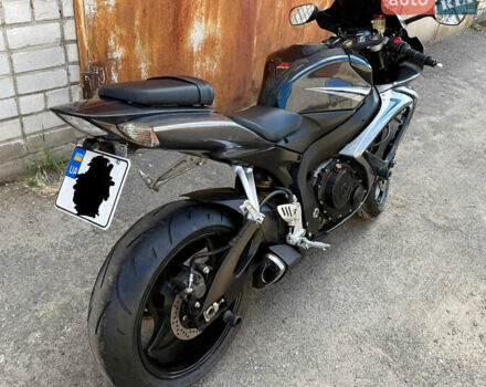Черный Сузуки GSX-R 750, объемом двигателя 0.75 л и пробегом 22 тыс. км за 9300 $, фото 3 на Automoto.ua