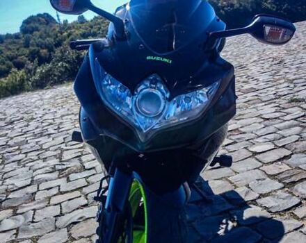 Черный Сузуки GSX-R 750, объемом двигателя 0.75 л и пробегом 40 тыс. км за 6600 $, фото 3 на Automoto.ua