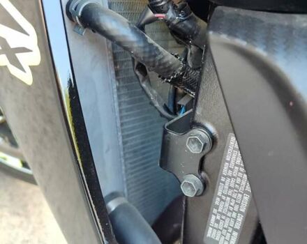 Черный Сузуки GSX-R 750, объемом двигателя 0.75 л и пробегом 3 тыс. км за 10499 $, фото 8 на Automoto.ua