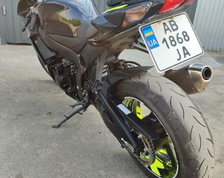 Черный Сузуки GSX-R 750, объемом двигателя 0.75 л и пробегом 3 тыс. км за 10499 $, фото 4 на Automoto.ua