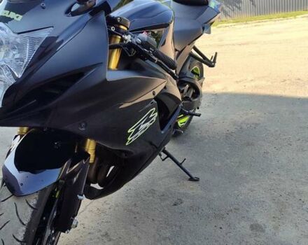 Черный Сузуки GSX-R 750, объемом двигателя 0.75 л и пробегом 3 тыс. км за 10499 $, фото 3 на Automoto.ua