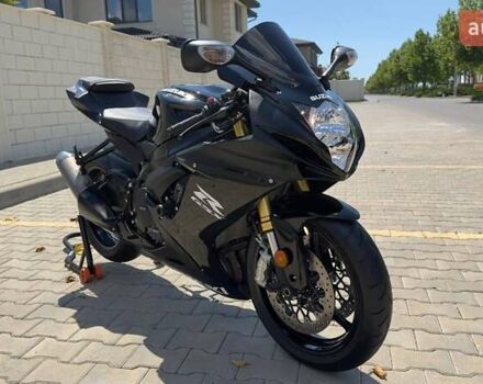 Черный Сузуки GSX-R 750, объемом двигателя 0 л и пробегом 2 тыс. км за 13800 $, фото 4 на Automoto.ua