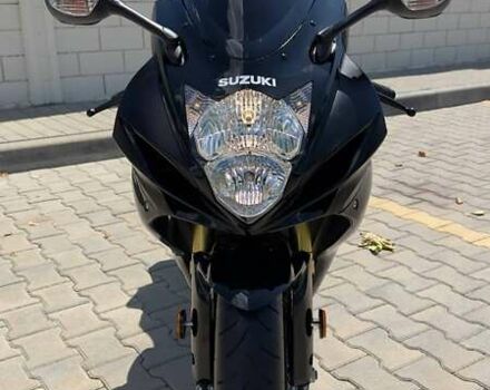 Черный Сузуки GSX-R 750, объемом двигателя 0 л и пробегом 2 тыс. км за 13800 $, фото 1 на Automoto.ua