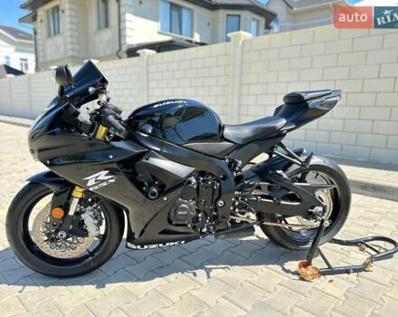 Черный Сузуки GSX-R 750, объемом двигателя 0 л и пробегом 2 тыс. км за 13800 $, фото 8 на Automoto.ua