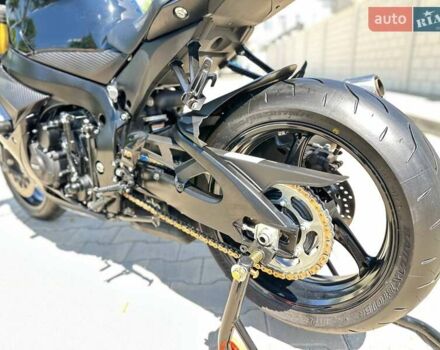 Черный Сузуки GSX-R 750, объемом двигателя 0 л и пробегом 2 тыс. км за 13800 $, фото 18 на Automoto.ua
