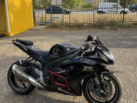 Сузуки GSX-R 750 2010 в Киеве на Automoto.ua Черный Сузуки GSX-R 750, объемом двигателя 0.75 л и пробегом 38 тыс. км за 7450 $, фото 1 на Automoto.ua
