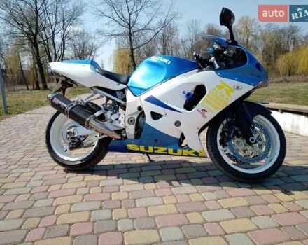 Сузуки GSX-R 750, объемом двигателя 0 л и пробегом 40 тыс. км за 4400 $, фото 4 на Automoto.ua