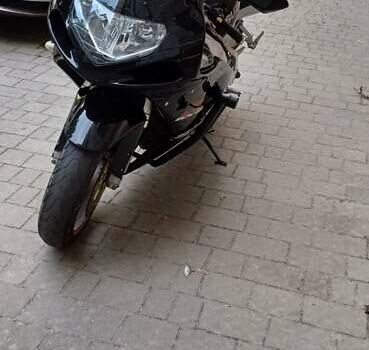 Сузуки GSX-R 750, объемом двигателя 0.75 л и пробегом 67 тыс. км за 4200 $, фото 6 на Automoto.ua