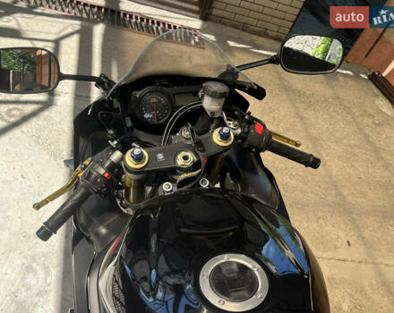 Сузуки GSX-R 750, объемом двигателя 0.75 л и пробегом 26 тыс. км за 4600 $, фото 5 на Automoto.ua
