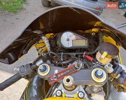 Сузукі GSX-R 750, об'ємом двигуна 0 л та пробігом 36 тис. км за 5800 $, фото 3 на Automoto.ua