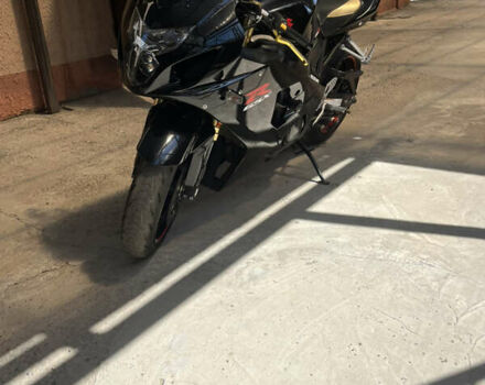 Сузуки GSX-R 750, объемом двигателя 0.75 л и пробегом 26 тыс. км за 4600 $, фото 1 на Automoto.ua
