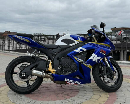 Сузуки GSX-R 750, объемом двигателя 0.75 л и пробегом 56 тыс. км за 6700 $, фото 2 на Automoto.ua