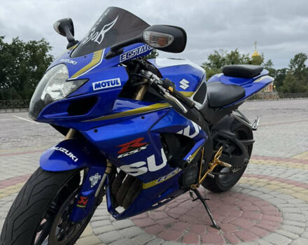 Сузуки GSX-R 750, объемом двигателя 0.75 л и пробегом 56 тыс. км за 6700 $, фото 5 на Automoto.ua