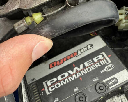 Сузуки GSX-R 750, объемом двигателя 0.75 л и пробегом 56 тыс. км за 6700 $, фото 9 на Automoto.ua