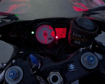 Сузуки GSX-R 750, объемом двигателя 0 л и пробегом 0 тыс. км за 3500 $, фото 3 на Automoto.ua