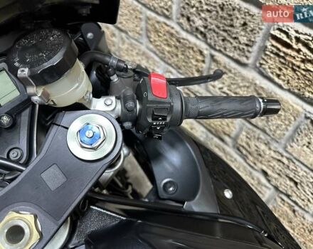 Сузуки GSX-R 750, объемом двигателя 0 л и пробегом 42 тыс. км за 7300 $, фото 7 на Automoto.ua
