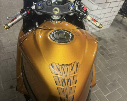 Сузуки GSX-R 750, объемом двигателя 0.75 л и пробегом 28 тыс. км за 9450 $, фото 8 на Automoto.ua