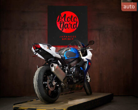 Сузуки GSX-R 750, объемом двигателя 0.75 л и пробегом 14 тыс. км за 11000 $, фото 5 на Automoto.ua