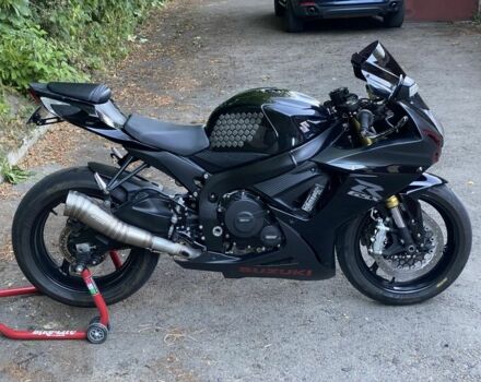 Сузуки GSX-R 750, объемом двигателя 0.75 л и пробегом 0 тыс. км за 11900 $, фото 2 на Automoto.ua