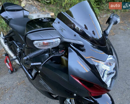 Сузуки GSX-R 750, объемом двигателя 0 л и пробегом 22 тыс. км за 12300 $, фото 22 на Automoto.ua
