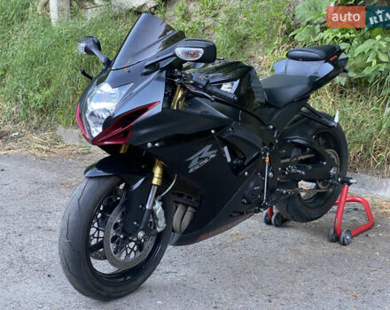 Сузуки GSX-R 750, объемом двигателя 0 л и пробегом 22 тыс. км за 12300 $, фото 4 на Automoto.ua