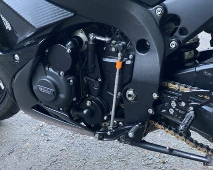 Сузуки GSX-R 750, объемом двигателя 0.75 л и пробегом 0 тыс. км за 11900 $, фото 7 на Automoto.ua