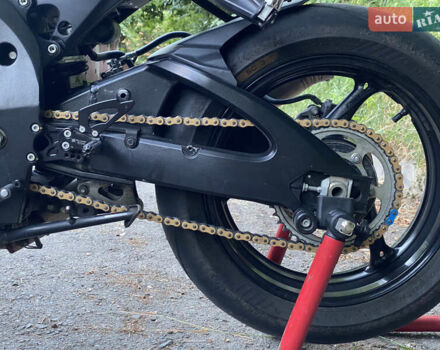Сузуки GSX-R 750, объемом двигателя 0 л и пробегом 22 тыс. км за 12300 $, фото 9 на Automoto.ua