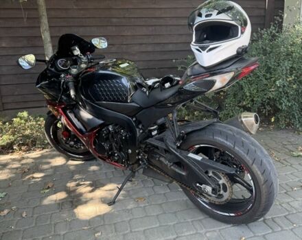 Сузуки GSX-R 750, объемом двигателя 0.75 л и пробегом 0 тыс. км за 10000 $, фото 10 на Automoto.ua