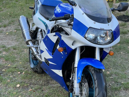 Сузуки GSX-R 750, объемом двигателя 0 л и пробегом 53 тыс. км за 2000 $, фото 1 на Automoto.ua