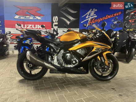 Сузуки GSX-R 750, объемом двигателя 0.75 л и пробегом 28 тыс. км за 9450 $, фото 1 на Automoto.ua