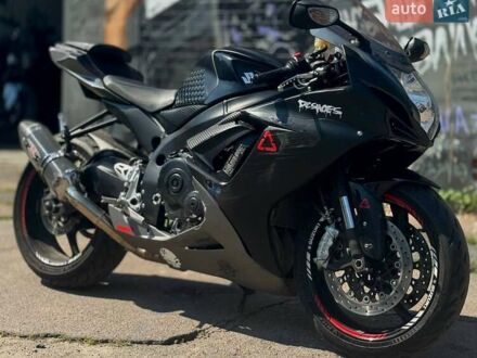 Сузуки GSX-R 750 2013 в Киеве на Automoto.ua Сузуки GSX-R 750, объемом двигателя 0 л и пробегом 24 тыс. км за 8000 $, фото 1 на Automoto.ua