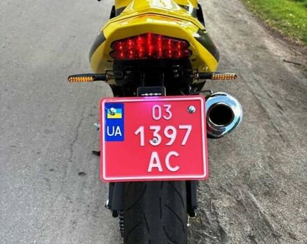 Желтый Сузуки GSX-R 750, объемом двигателя 0 л и пробегом 19 тыс. км за 7700 $, фото 3 на Automoto.ua