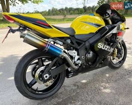 Желтый Сузуки GSX-R 750, объемом двигателя 0 л и пробегом 19 тыс. км за 7700 $, фото 4 на Automoto.ua