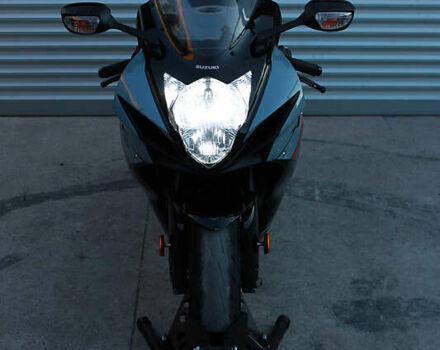 Серый Сузуки GSX-R 750, объемом двигателя 0 л и пробегом 1 тыс. км за 13200 $, фото 13 на Automoto.ua