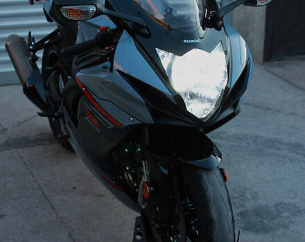 Серый Сузуки GSX-R 750, объемом двигателя 0 л и пробегом 1 тыс. км за 13200 $, фото 14 на Automoto.ua