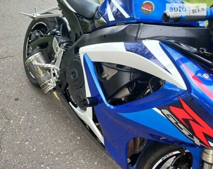 Синий Сузуки GSX-R 750, объемом двигателя 0.75 л и пробегом 26 тыс. км за 6900 $, фото 14 на Automoto.ua