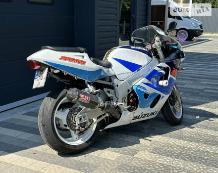 Синий Сузуки GSX-R 750, объемом двигателя 0.75 л и пробегом 62 тыс. км за 3000 $, фото 2 на Automoto.ua