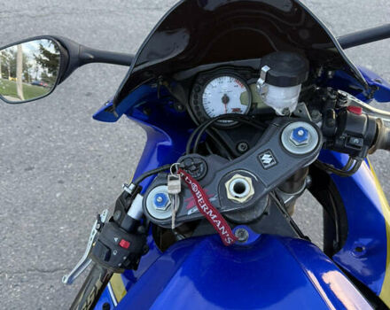 Синий Сузуки GSX-R 750, объемом двигателя 0.75 л и пробегом 56 тыс. км за 5500 $, фото 9 на Automoto.ua