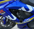 Синий Сузуки GSX-R 750, объемом двигателя 0.75 л и пробегом 56 тыс. км за 5500 $, фото 6 на Automoto.ua
