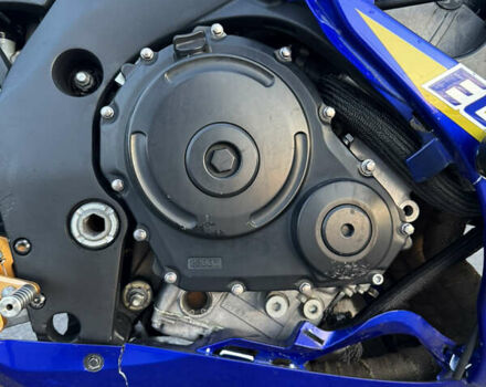 Синий Сузуки GSX-R 750, объемом двигателя 0.75 л и пробегом 56 тыс. км за 5500 $, фото 7 на Automoto.ua
