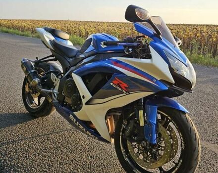 Синий Сузуки GSX-R 750, объемом двигателя 0.75 л и пробегом 23 тыс. км за 8000 $, фото 9 на Automoto.ua