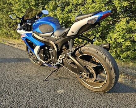 Синий Сузуки GSX-R 750, объемом двигателя 0.75 л и пробегом 23 тыс. км за 8000 $, фото 7 на Automoto.ua