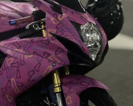 Синий Сузуки GSX-R 750, объемом двигателя 0 л и пробегом 36 тыс. км за 10500 $, фото 4 на Automoto.ua