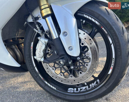 Синий Сузуки GSX-R 750, объемом двигателя 0.75 л и пробегом 20 тыс. км за 9900 $, фото 4 на Automoto.ua