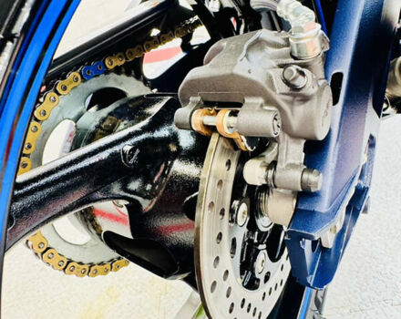 Синий Сузуки GSX-R 750, объемом двигателя 0.75 л и пробегом 13 тыс. км за 10500 $, фото 15 на Automoto.ua