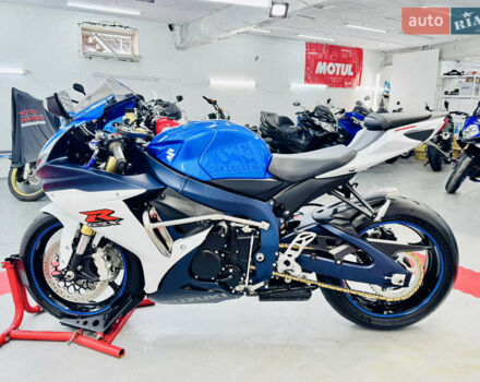 Синий Сузуки GSX-R 750, объемом двигателя 0.75 л и пробегом 13 тыс. км за 10500 $, фото 7 на Automoto.ua